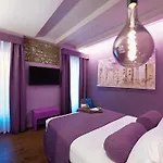 73 Boutique Hotel 4*