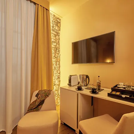 73 Boutique Otel Como