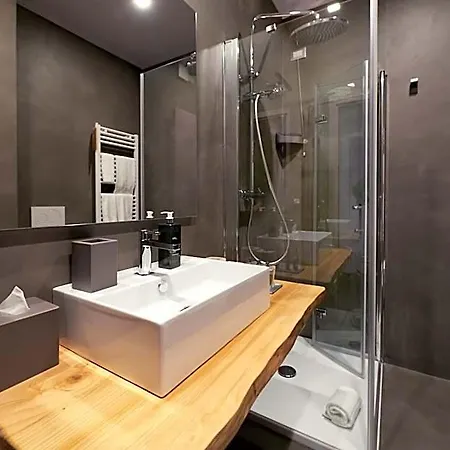 فندق 73 Boutique كومو