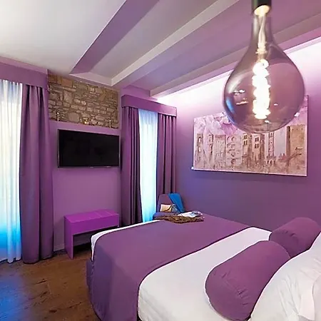 فندق 73 Boutique 4*