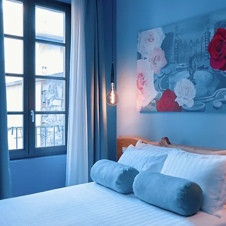 73 Boutique 4* Como