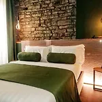 73 Boutique Hotel