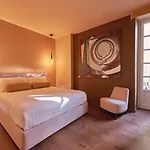 73 Boutique 4* Côme
